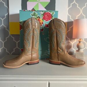 Macie Bean - Anderson Bean Cowboy / Perfect Tan Western Boots Square Toe M9148